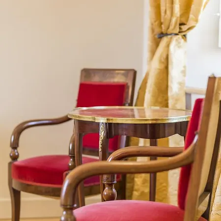 Couette-café D'hôtes De Château Renon