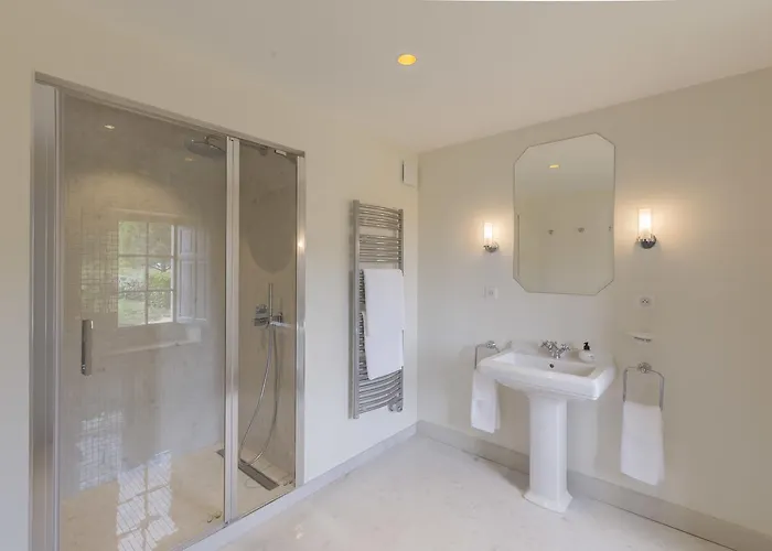 D'hotes De Chateau Renon Bed & Breakfast 3*