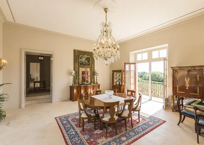 D'hotes De Chateau Renon Bed & Breakfast